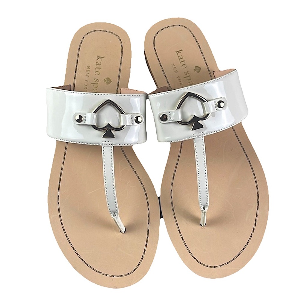 🚨SOLD🚨 KATE SPADE NEW YORK Cassia NEW White Patent Thong Flats Sandals Size 8.5 - Picture 3 of 16
